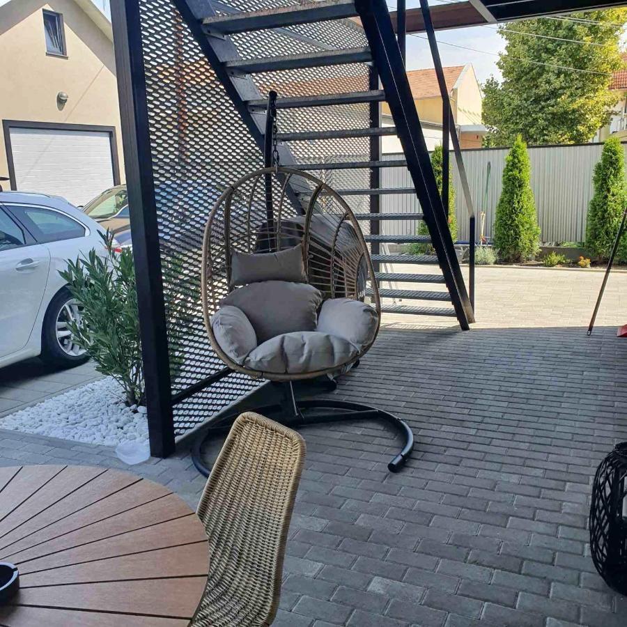 Maxim Apartments Harkány Екстериор снимка